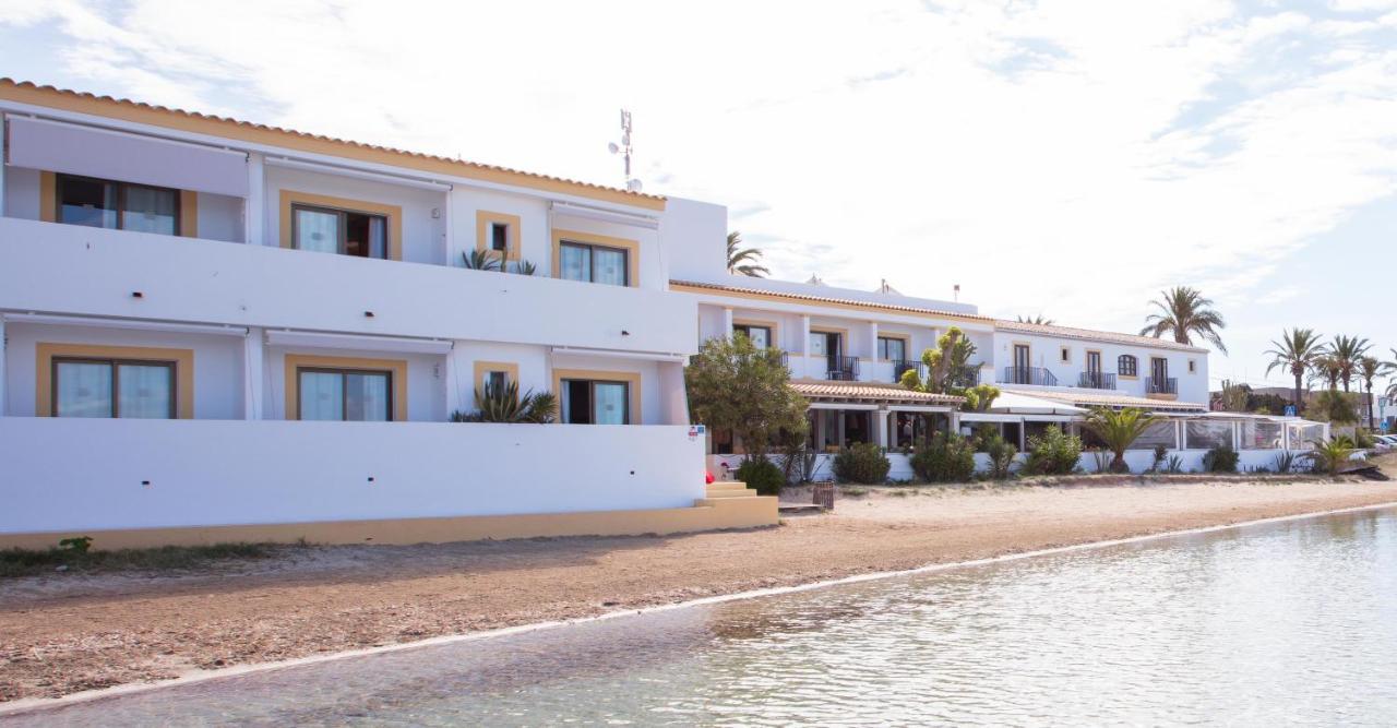 Hostal La Savina Exterior photo