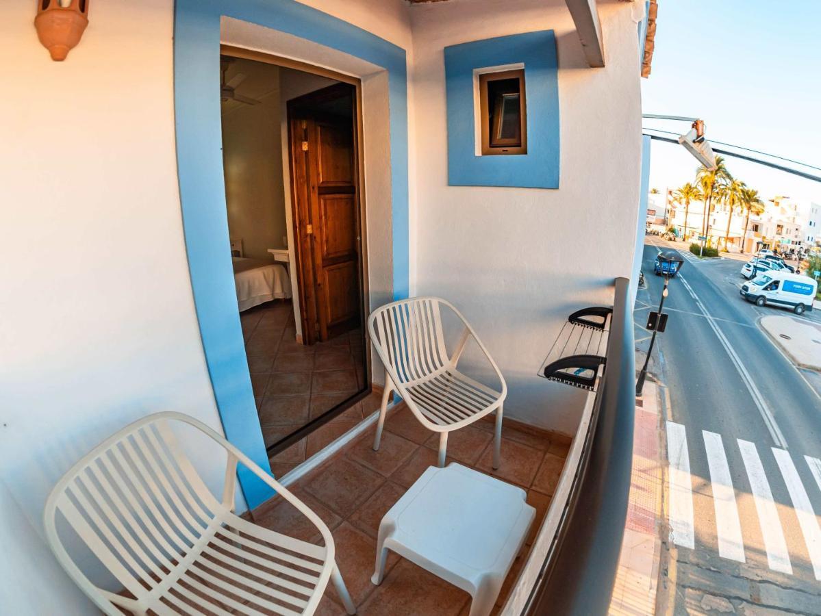 Hostal La Savina Exterior photo